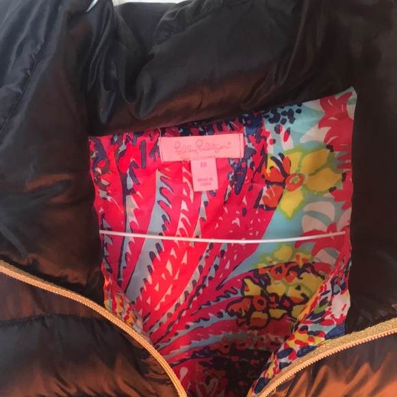 Lilly Pulitzer Allie Packable Down Puffer Vest - Picture 5 of 7